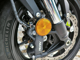 Honda CB 750 A Hornet - 14