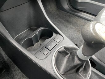Škoda Fabia, 1.4i 63kW - KLIMATIZACE - 14