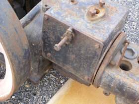 Prodám stabilní motor Benz 4-5 HP - 14