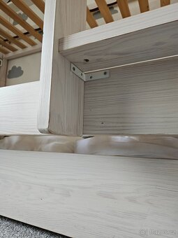 Palanda 2x150kg, 200x90cm, 2 úložné prostory, rošty a žebřík - 14