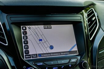 Hyundai i40 CW 1.7 CRDi Business - ZÁRUKA 1 rok / 30 000 km - 14