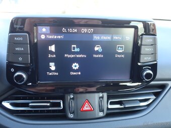 Hyundai i30 WG 1.6CRDi 85kW SMART ČR 1MAJITEL SERVISKA - 14