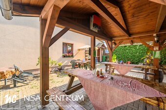 Prodej penzionu s restaurací 272 m2 v centru Jablonného v Po - 14