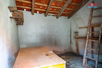 Prodej chalupy 3+1, 174 m², Hoštice - 14
