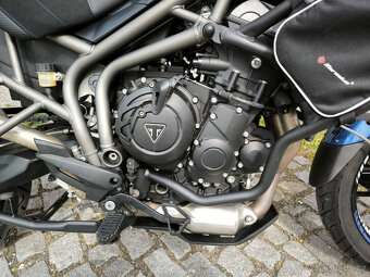 Triumph Tiger 800 XRX - 14