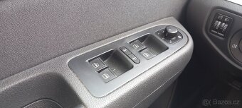Volkswagen Sharan 2.0 TDi - 14