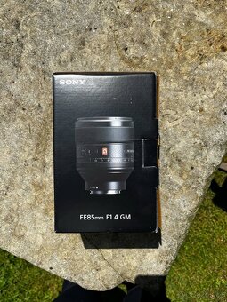 Sony GM 85 mm f/1.4 zánovní objektiv v perfektním stavu - 14