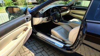 Jaguar XKR 4,2l - 14