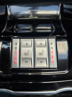 FORD GALAXY 2010 2.0i 149 kW GHIA 7 MÍST FACELIFT,VÝHŘEVY - 14