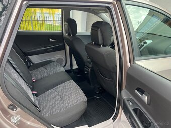 KIA CEED 1.6 CRDI 85KW /1.MAJITEL - 14