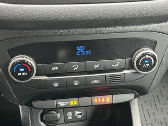 Hyundai i20 1.2i 62kW,rok 12/2020 - 14