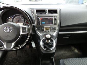 Toyota Verso - S 1.33 VVT-i,park. kamera - 14