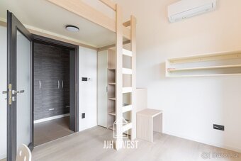 Prodej rodinného domu 4+kk, 190 m², pozemek 920 m² - 14