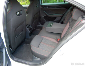 Škoda Octavia 4 IV RS PHEV záruka Matrix - 14