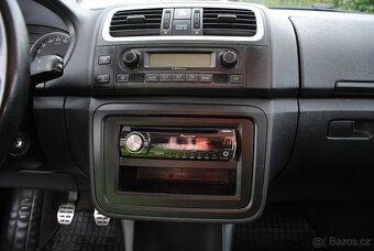Škoda Roomster SCOUT 1.6 77kW - climatronic - 14