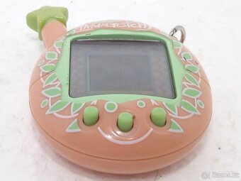 Tamagotchi Bandai 2004 Retro hračka - 14