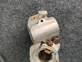 Nepoužitá originální objímka ČZ držák páček plyn ČZ 477 471 - 14