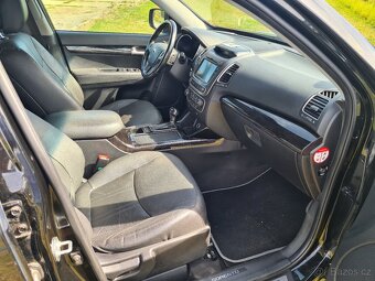Kia Sorento - 14