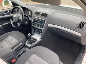 Škoda Octavia combi II FL 2.0 TDi CR Ambiente+, 2013 - 14