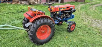 Traktor včetně vleku - 14