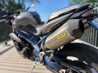 Triumph Speedtriple 1050 SE - 14