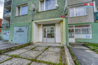 Pronájem bytu 2+kk, 38 m², Plzeň, ul. Bzenecká - 14