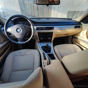 BMW  318d Tour 90kw - 14