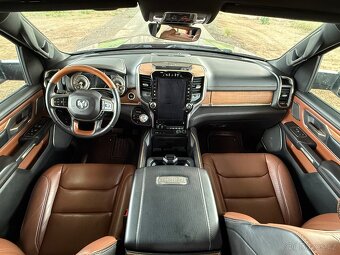 Dodge Ram 1500 5.7 Longhorn 2019 SLEVA - 14