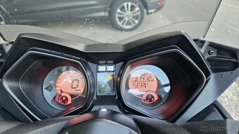 Yamaha X-MAX 250 ABS r.v. 2016 - 14