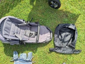 Kombinovaný kočárek Dorjan (vajíčko MaxiCosi se základnou) - 14