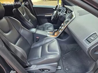 Volvo XC60 2.4 D5 169kW,AWD,Summum,Webasto,141tkm,Pano,Navi. - 14