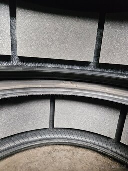 275/35R22 104W XL P-Zero (PZ4) Luxury PNCS VOL PIRELLI - 14