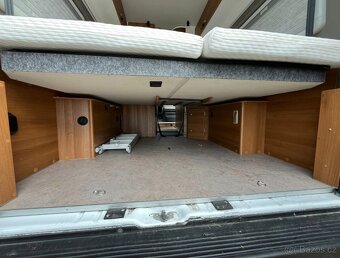Obytný automobil VANTourer  Fiat Ducato 2.2d 118KW 630L - 14