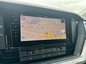 VW Touareg III Elegance 3,0TDI 210kW Tiptronic 4Motion - 14