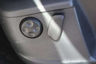 Volkswagen Sharan 2,0 TDI HIGHLINE,DSG,TAŽNÉ,2017 - 14