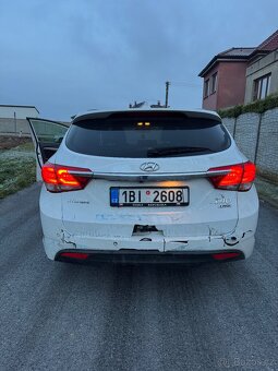 HYUNDAI i40 1.7 CRDi 104kW 2015 - 14