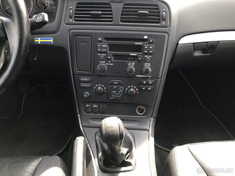 Volvo V70 2,4 D Momentum, rozvody a servis, alternátor. - 14