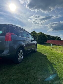 Peugeot 5008 - 14