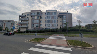 Pronájem bytu 1+kk, 34 m², Praha, ul. Toufarova - 14