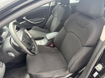Citroën C5, 1,6i 115kW, Původ ČR, Klima - 14