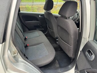 Ford Fiesta, 1.4 59kW, couvací kamera, klima - 14