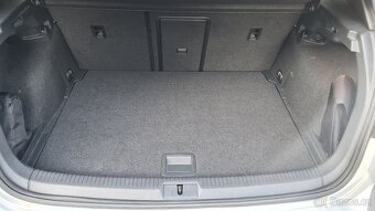 VOLKSWAGEN GOLF 7 GTI - 2,0TSi 162kW - Manuál. - 14
