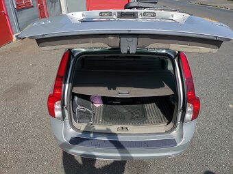 Prodám  Volvo V50,  2,0 diesel, rok výroby 2010 - 14