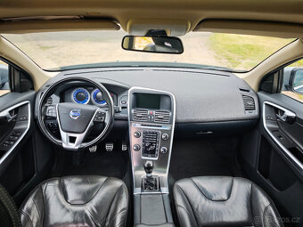Volvo XC60 2.4 D5 158KW,manuál,R-design,2012,163xxxkm,tažné - 14