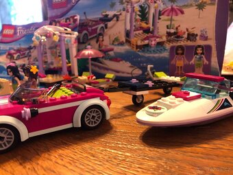 LEGO 41316- Andrein vůz s přívěsem pro člun - 14