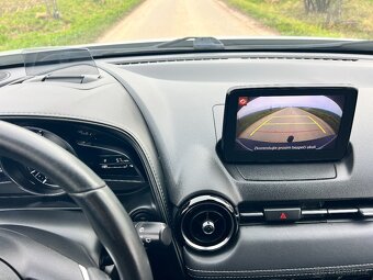 ► MAZDA CX-3 2.0i 88KW REVOLUTION HEAD-UP-LED-KAMERA-TAŽNÉ - 14