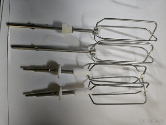 RÚZNÉ METLY A HÁKY - 14