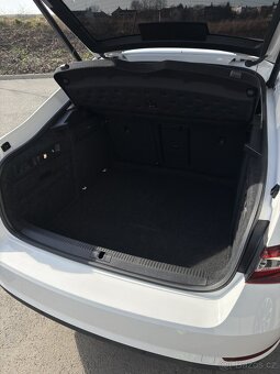 Škoda Superb 3 2017 2.0 TDI 110 KW - 14