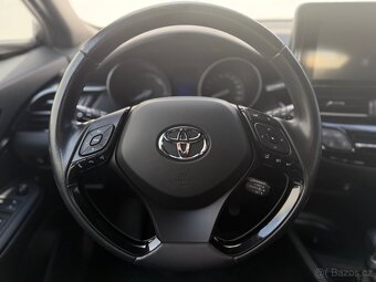Toyota C-HR, 1,8 Hybrid, 1.maj, ČR, Servis, TOP - 14