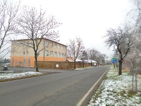 Pronájem haly a pozemku 100 m2 Popovičky Praha Východ - 14